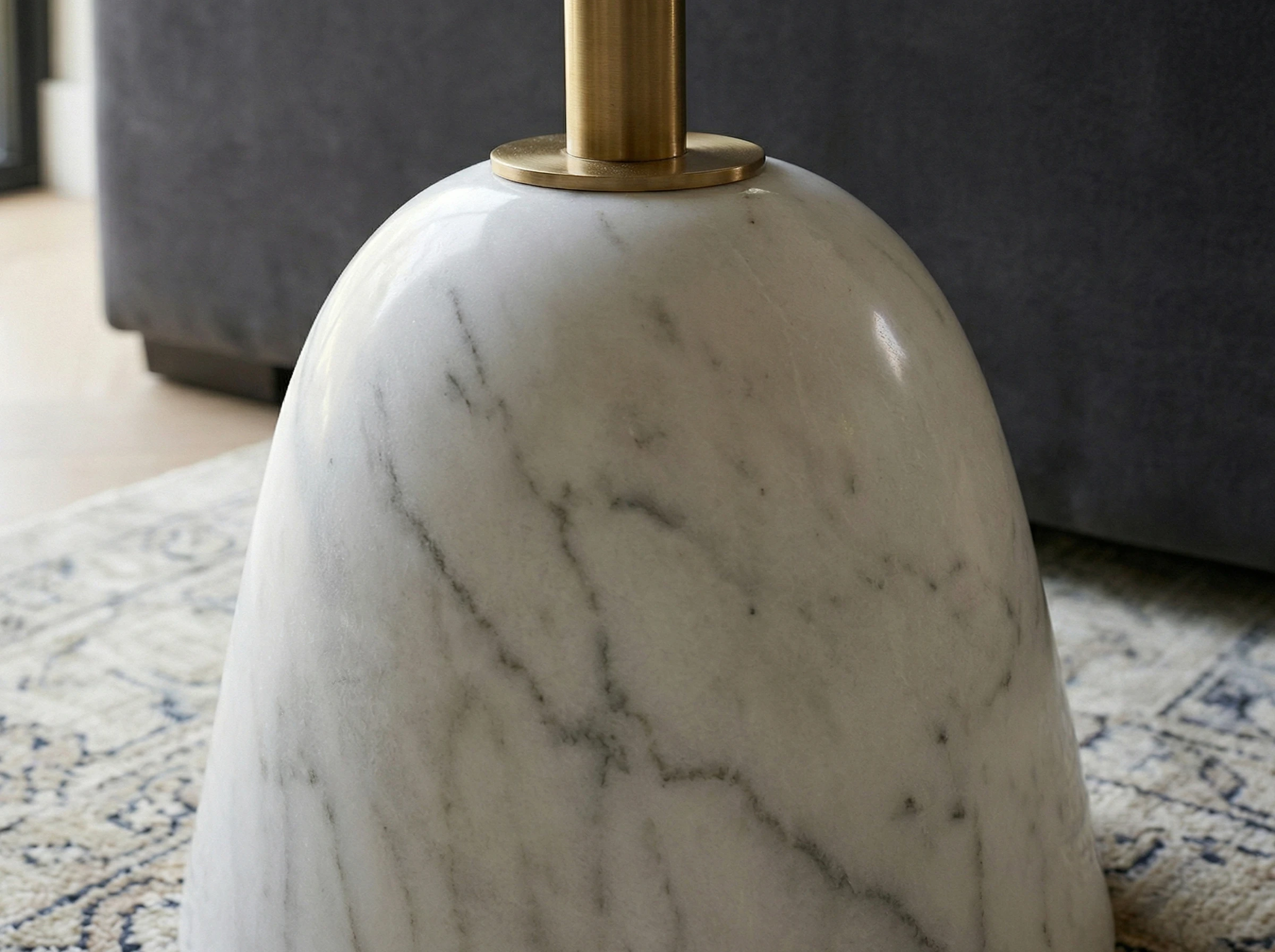 Bàn Tab Minlux MKL-ST06 đá tự nhiên nhiều màu sắc D45xH52